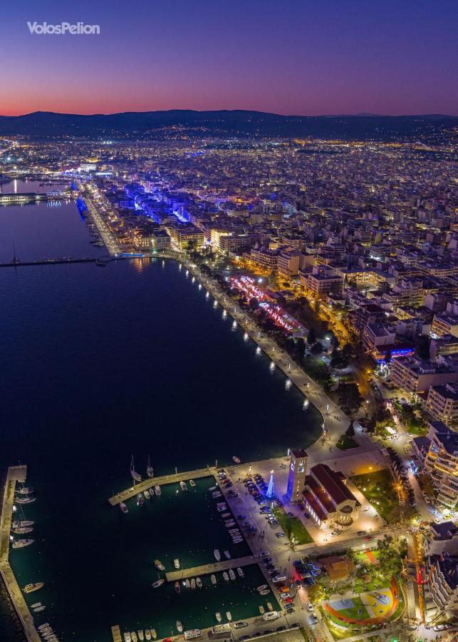 ヴォロスΣτούντιο Στο Κέντρο Της Πόλης.アパートメント エクステリア 写真